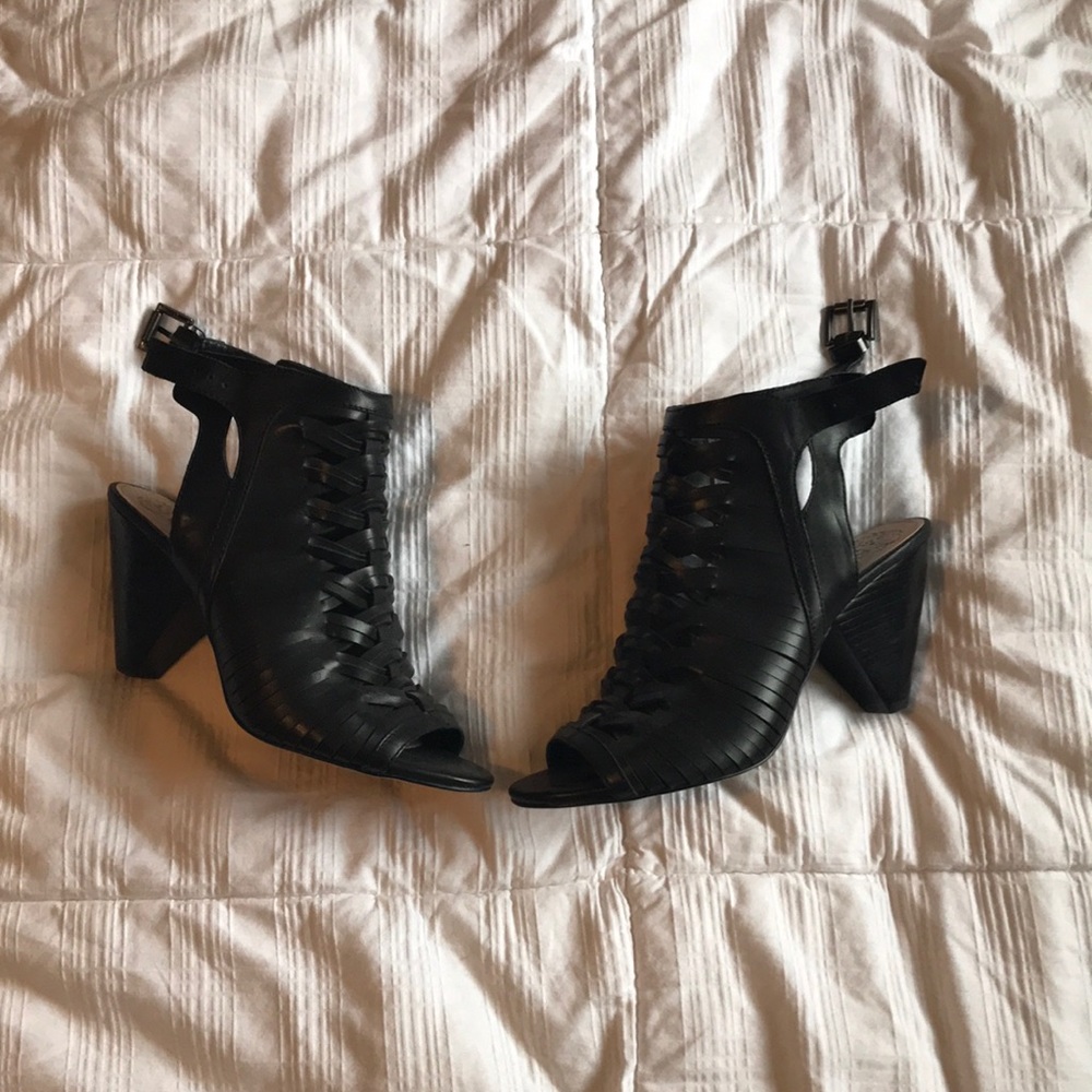 Vine Camuto Black Leather Heels